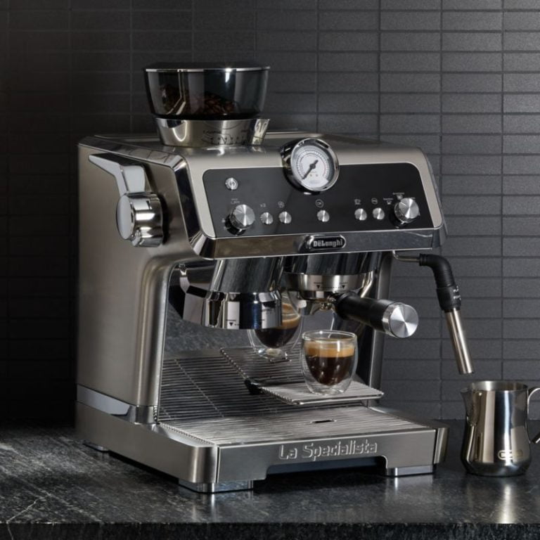 What Makes the Best Latte Machine? Find Out Before You Buy One 2023